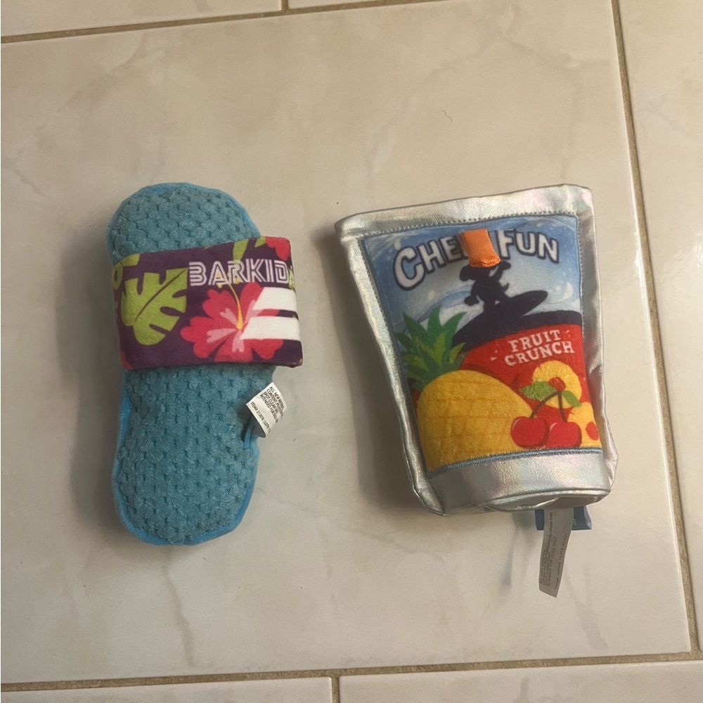 Bark Dog Crunch Sound Squeak Toys (2 toys)